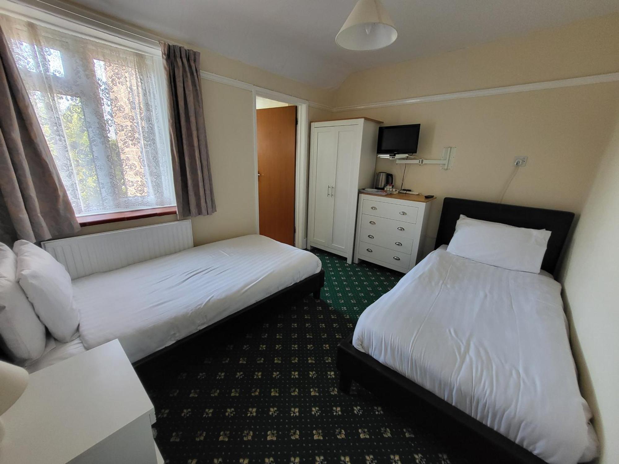 Eastmount Hall Hotel Shanklin Room photo